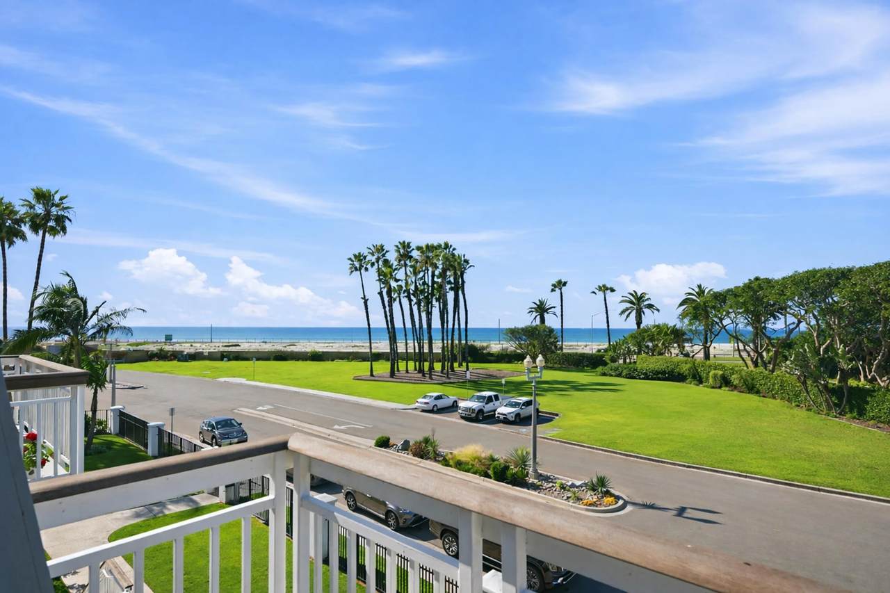 22 Montego Ct - Photo 1