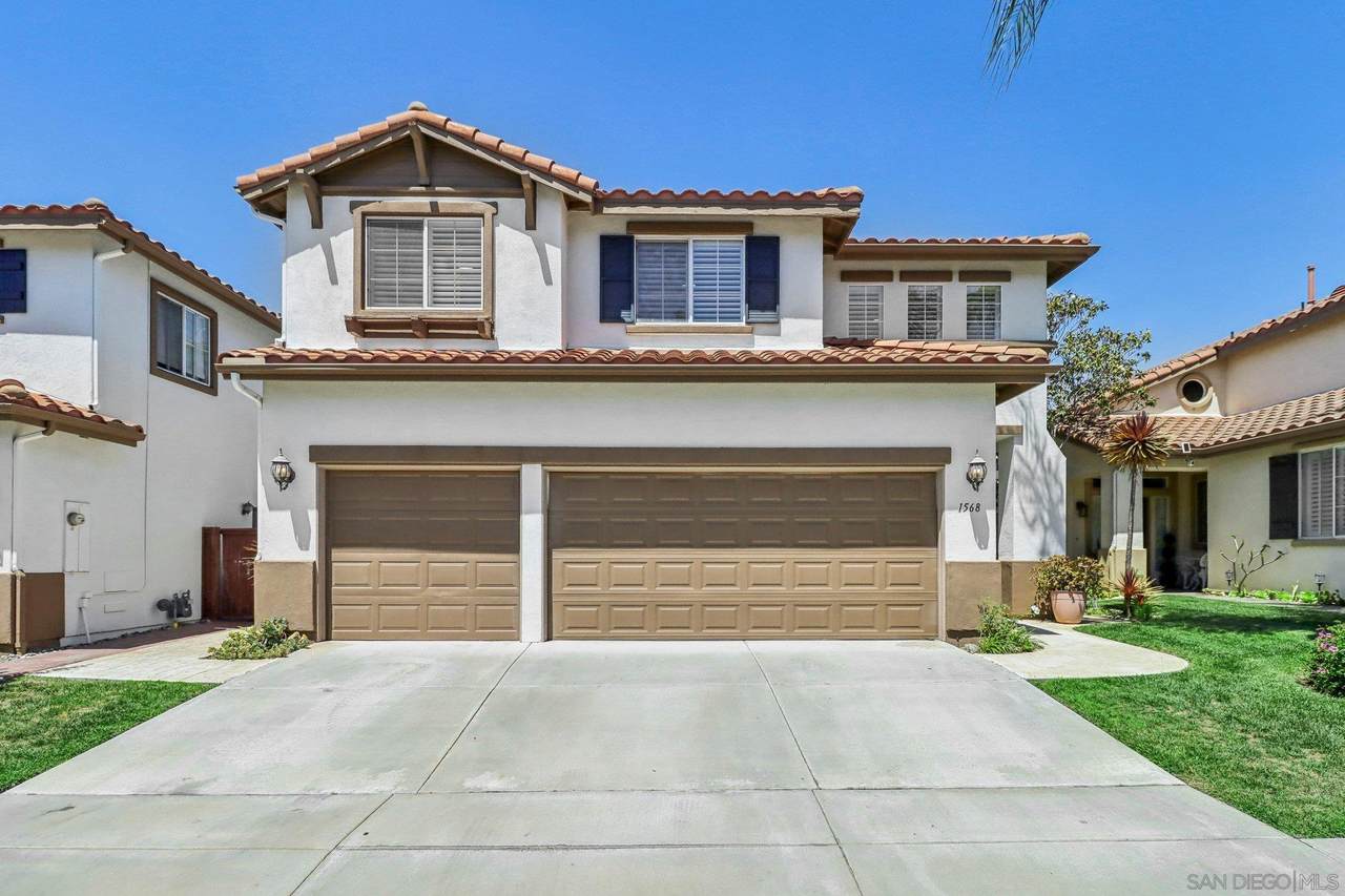 1568 Sapphire Drive - Photo 1