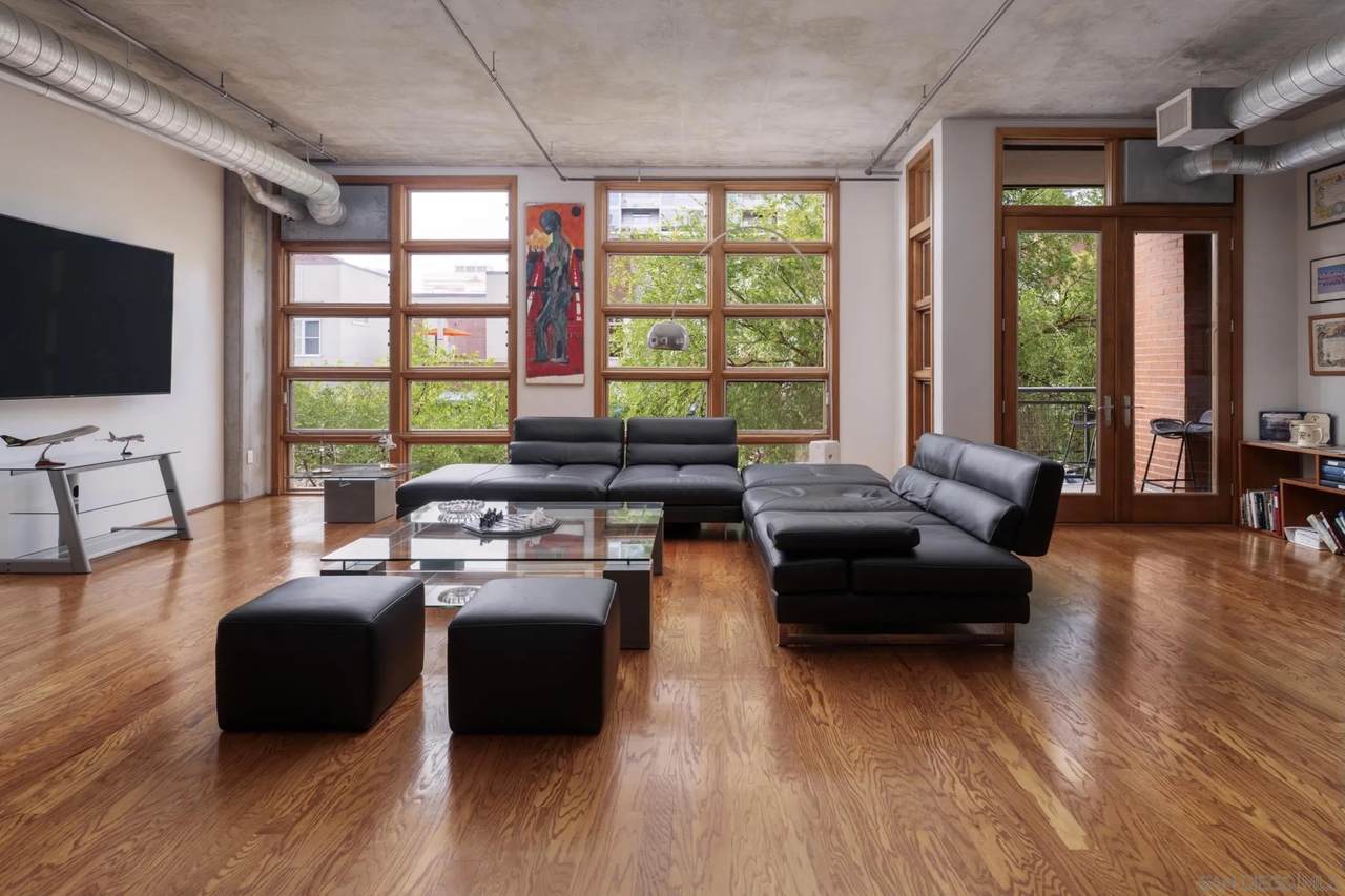 877 Island Ave - Photo 1