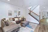1735 Avenida Regina - Photo 2