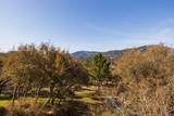 1090 Valley View Dr - Photo 4