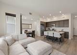2040 Mindoro Ln - Photo 3