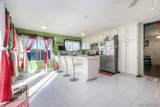 1302 Valencia - Photo 8