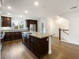 2400 Torrey Pines Rd - Photo 7