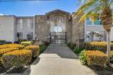 279 Moss St - Photo 1