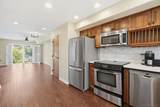 801 Hawthorn - Photo 2