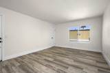 1611 Pentecost Way - Photo 5