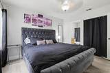 9418 Twin Trails Dr - Photo 15