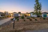 715 Hunter - Photo 2