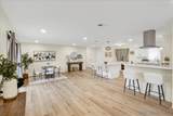 715 Hunter - Photo 12