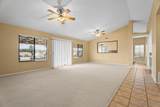 1368 Oakleaf Ln - Photo 5