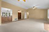 1368 Oakleaf Ln - Photo 6