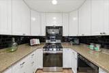 10709 Lisa Meadows Dr Unit B - Photo 12