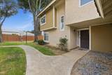 10709 Lisa Meadows Dr Unit B - Photo 3