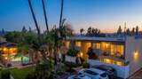930 Peach Ave - Photo 2