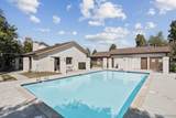 1687 Melrose Ave - Photo 18