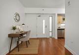 425 W Beech Street - Photo 5
