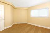 7509 Draper Ave - Photo 13