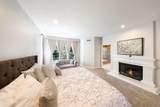 9760 Claiborne Sq - Photo 17