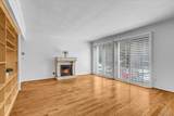 2410 Albatross St - Photo 11