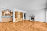 2410 Albatross St - Photo 10