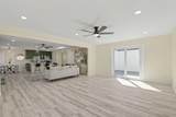 559 Glencrest Dr - Photo 10