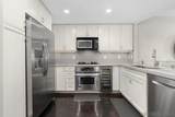 555 Front - Photo 19