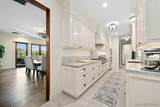 7031 Las Colinas - Photo 16