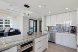 555 Front - Photo 20