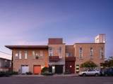 2202 30th St - Photo 4