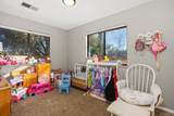 1341 Boyle Avenue - Photo 38