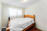 1954 Glenoaks Avenue - Photo 37
