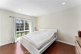 1954 Glenoaks Avenue - Photo 38