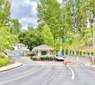 2572 Carlton Place - Photo 43