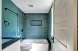 2957 Hobart Boulevard - Photo 32