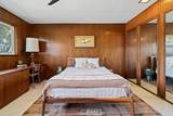 11337 Avenue E - Photo 32