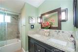1001 Lambert - Photo 32