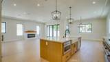 6250 Lindley Avenue - Photo 22