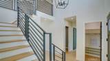 6250 Lindley Avenue - Photo 33
