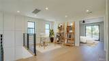 6250 Lindley Avenue - Photo 36