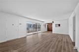 2940 Carson Street - Photo 2