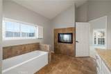 1006 Pottery Street - Photo 25