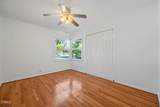 1908 Oakwood Street - Photo 32