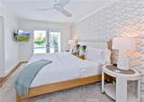 1057 Marshall Way - Photo 17