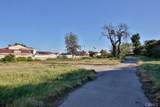 9792 Stanford Ave - Photo 2