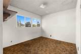 18928 Victory Boulevard - Photo 19