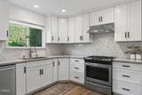 914 Patricia Court - Photo 15