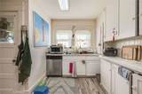 3215 Sherwood Avenue - Photo 10