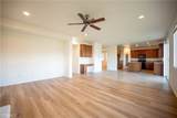 1886 Spring White Rd - Photo 8