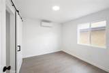 6907 Noble - Photo 5